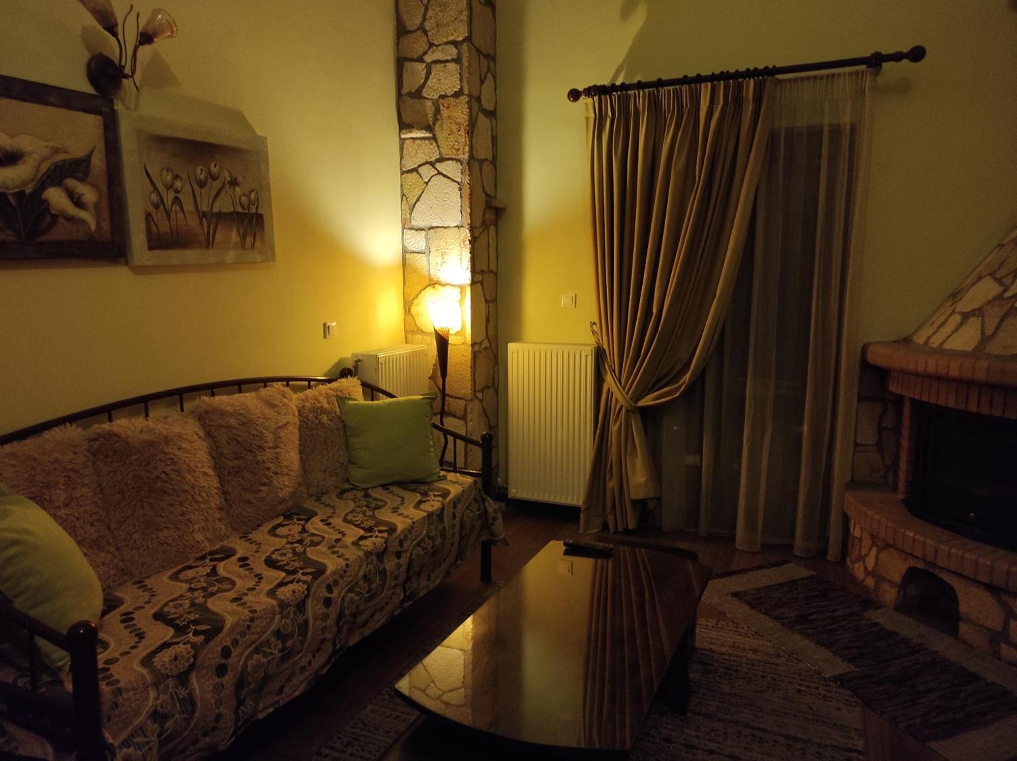 Guest house Voreio Selas *