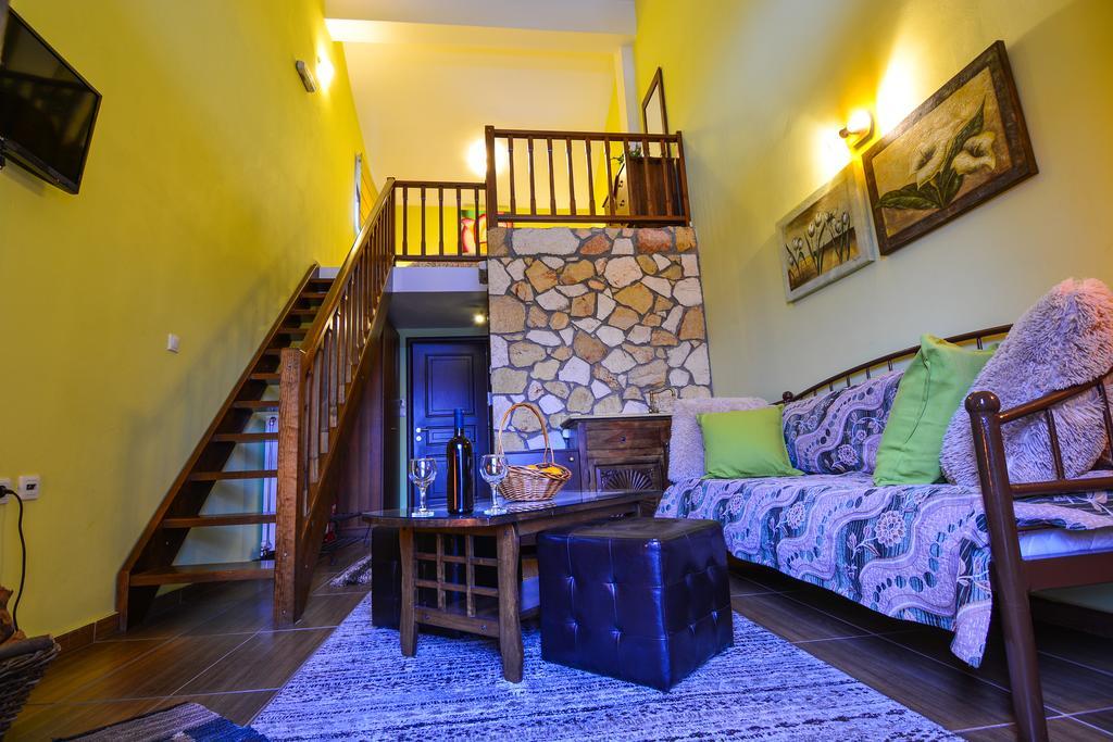 Guest house Voreio Selas