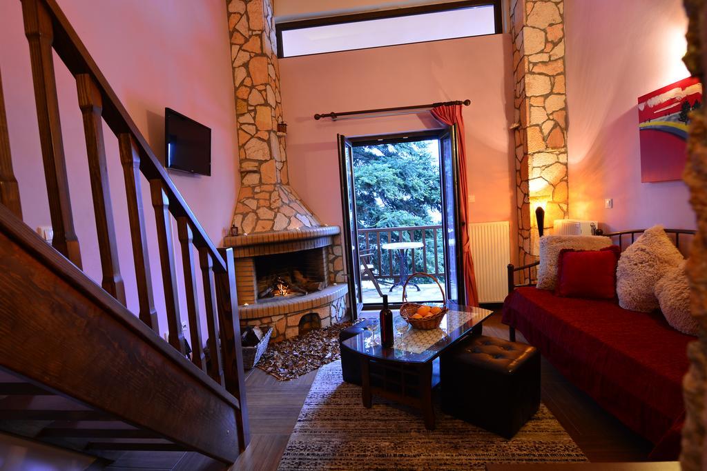 Voreio Selas Guest house *